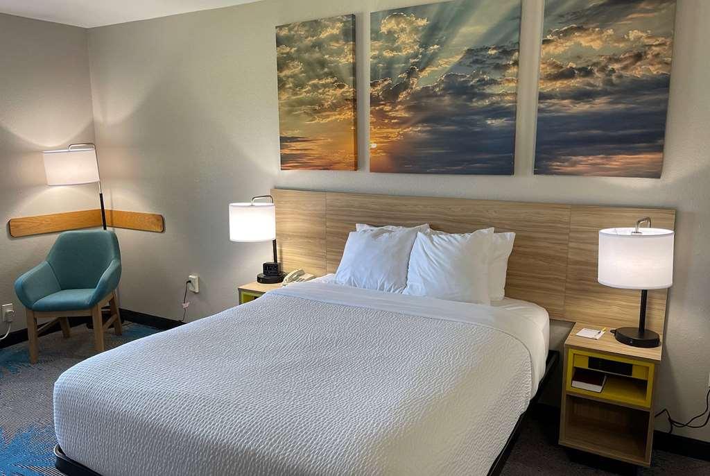 Days Inn By Wyndham Imlay City Zimmer foto