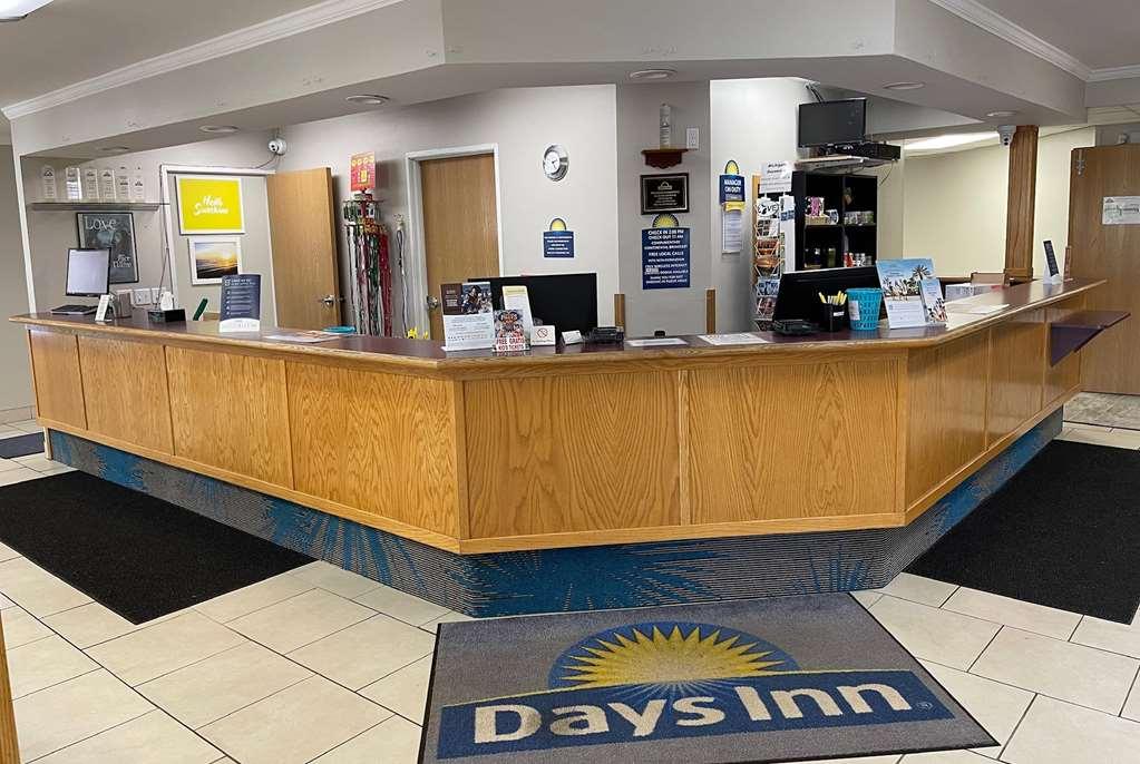 Days Inn By Wyndham Imlay City Interior foto