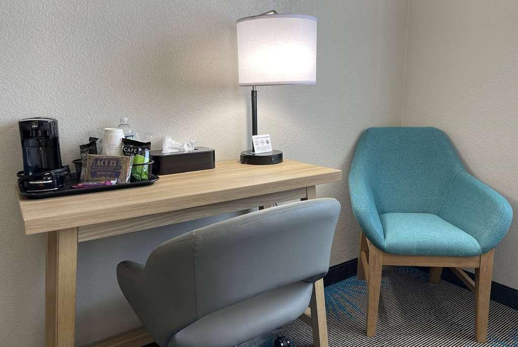 Days Inn By Wyndham Imlay City Zimmer foto
